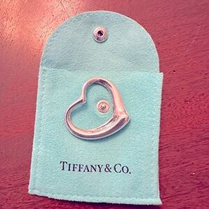 Tiffany & Co Peretti Open Heart Pendant